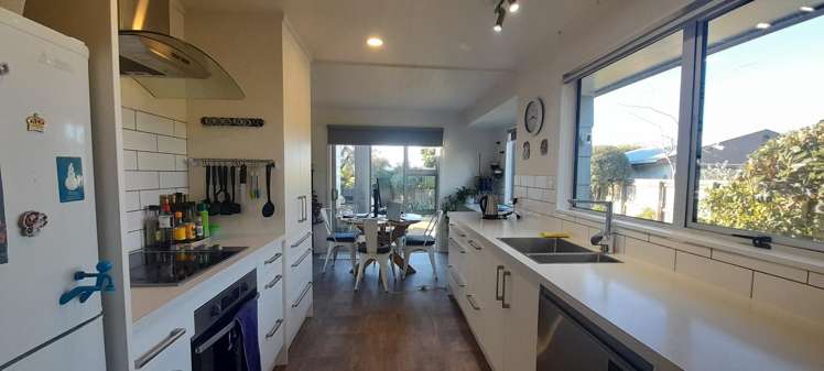 83 Richmond Avenue 1140_11