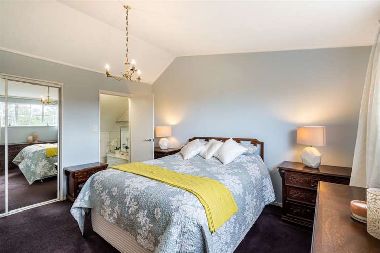 1/6 Mahuta Grove Northcote_12