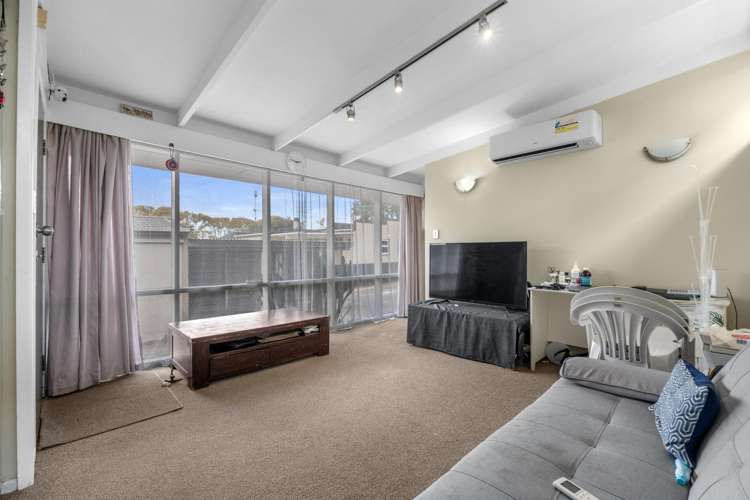 2/127 Seabrook Avenue_1