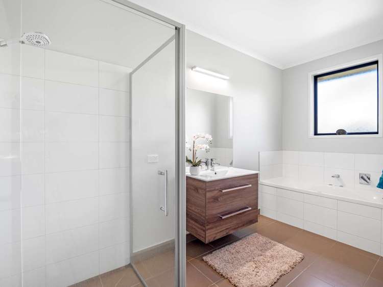 8 Meadowview Close Waiuku_18