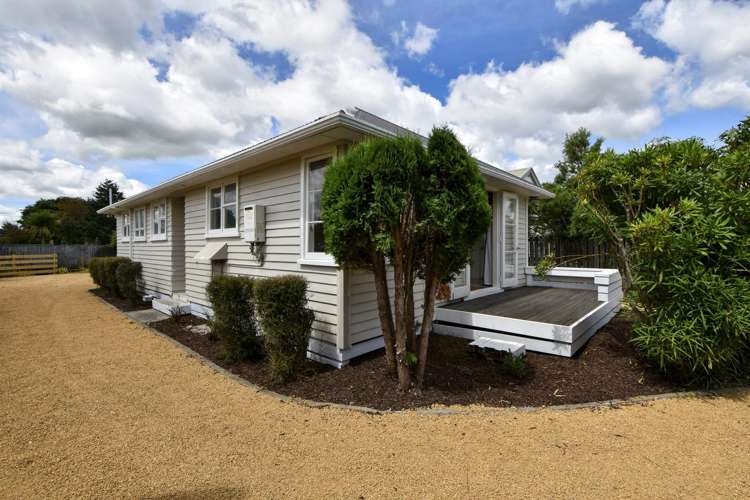 37 Lincoln Road Carterton_21
