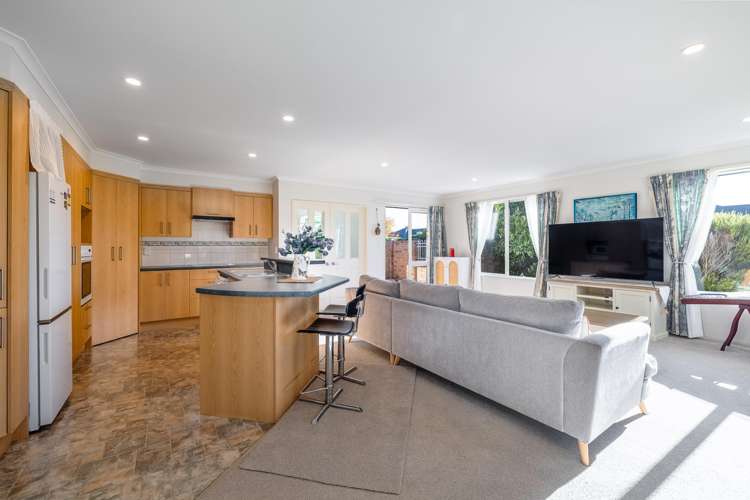 1 Baltic Place Northwood_4