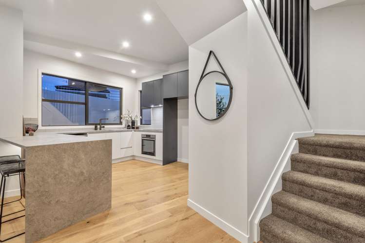 1/71 Orakei Road Remuera_8