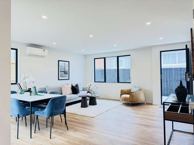 121C Vodanovich Road Te Atatu South_4