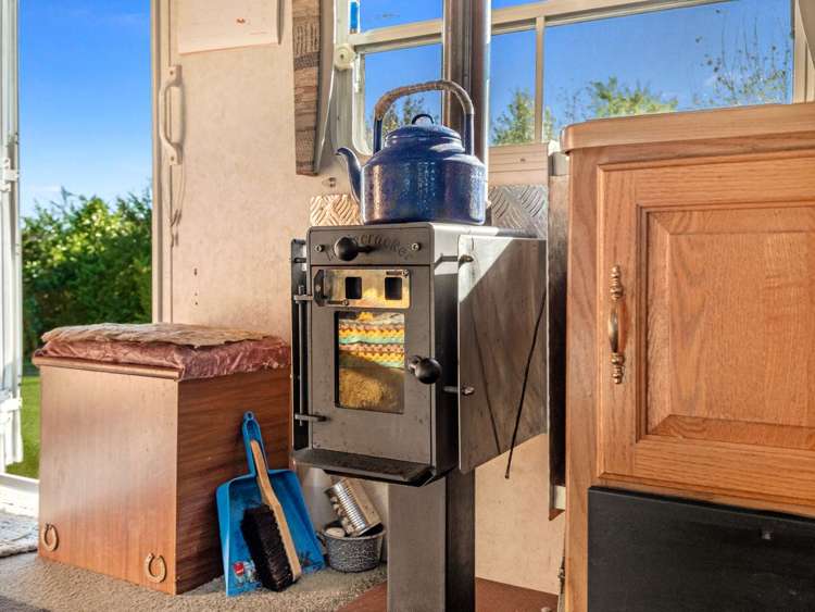 660 Cathedral Road Domett_7