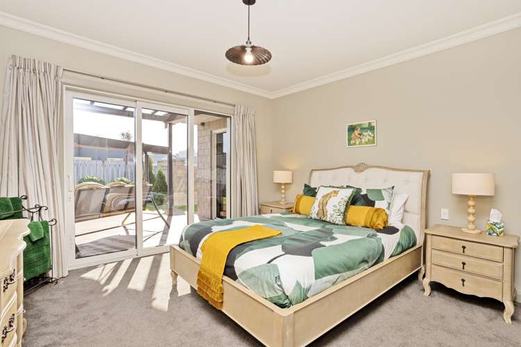 9 Barker Place Waikiwi_17