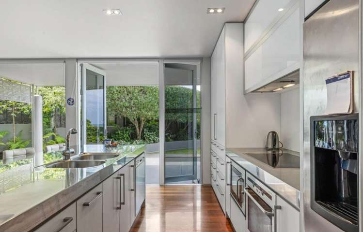 20 The Ritz Orewa_12