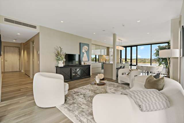 303/45 Hudson Bay Road Hobsonville_2