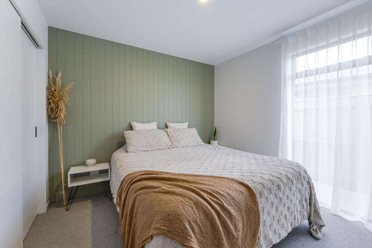 16 Hanworth Road Richmond_17