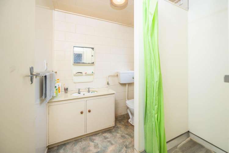 81 A-E Firth Street Hamilton East_17