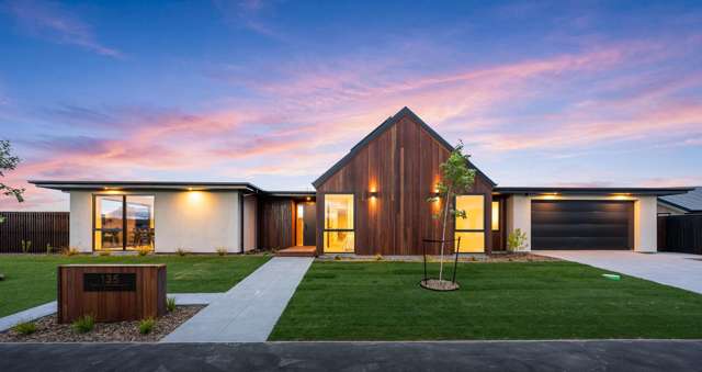 Sophisticated Style in Wilfield Rise