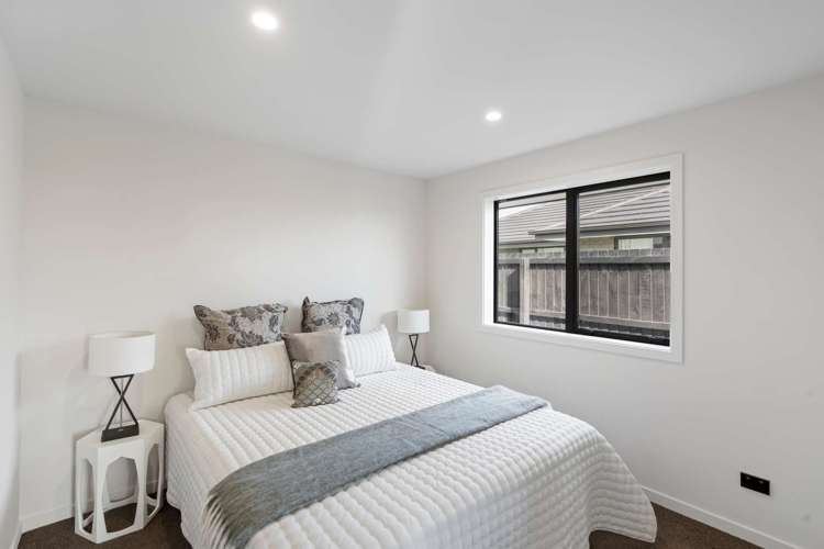 9 Gallop Lane Yaldhurst_5