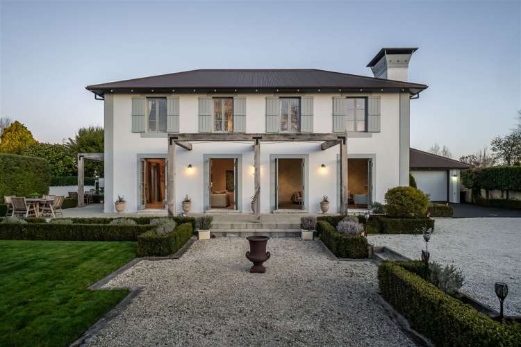 100 Paparoa Street_0