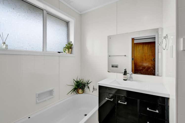 8A Tybalt Street Stratford_17