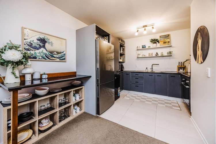 1a/86a Rockfield Road_5