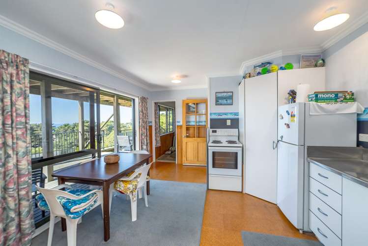 48 Balfour Crescent Castlepoint_21