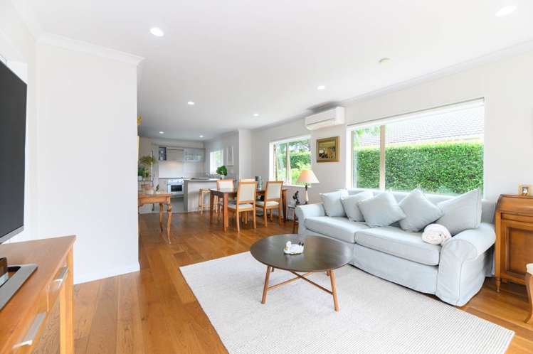 44/1 Piriti Drive Te Atatu Peninsula_5