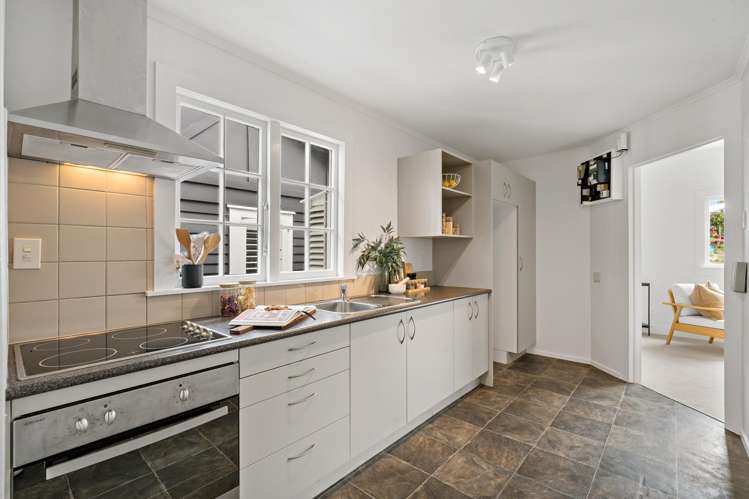 35 Premier Avenue Point Chevalier_15