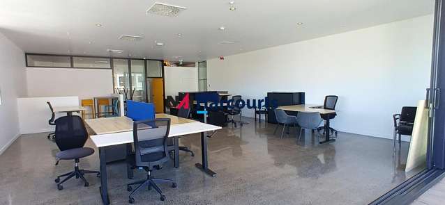 L2/150 Hurstmere Road Takapuna_2