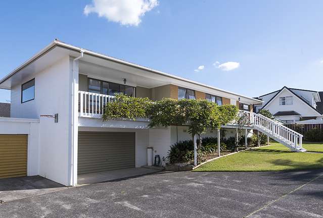 1/125 Glenmore Road Sunnyhills_1