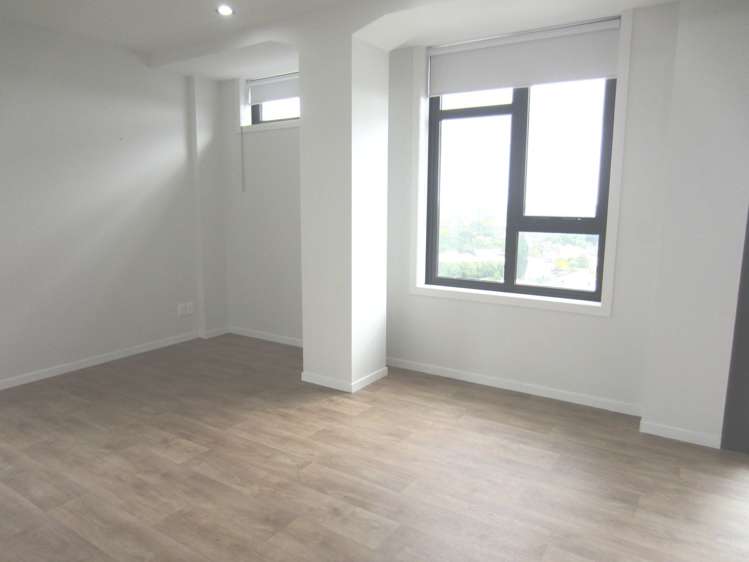 808/20 Mccrae Way New Lynn_5