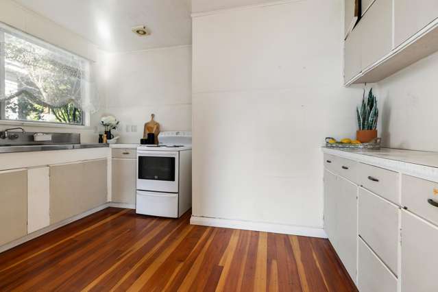 79 & 79A Farnham Street Mornington_3