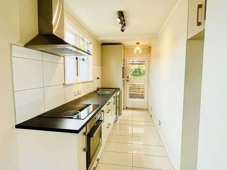 243 & 245 Great North Road Henderson_6