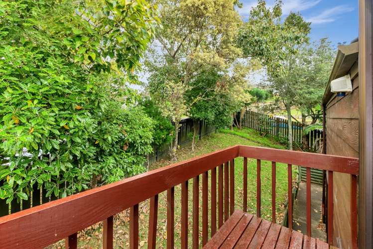 1/8 Woodhams Street Beach Haven_13