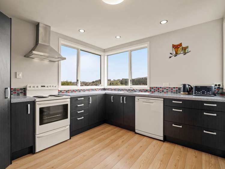 9 Tomkins Street Green Island_7