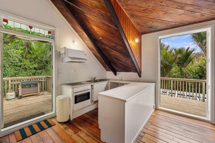 209 Motutara Road Muriwai_1