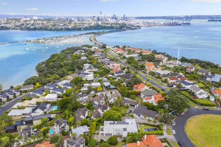 6 Fenton Circus Orakei_35