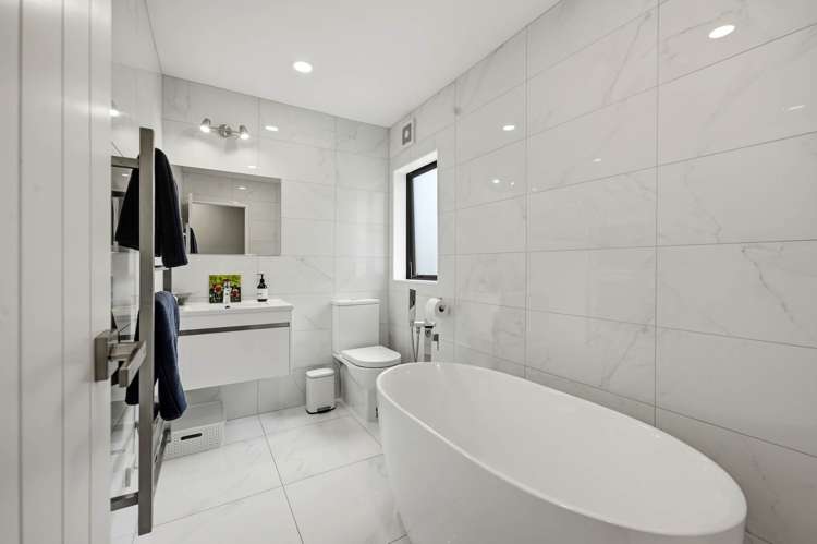 23A Niccol Avenue Devonport_22