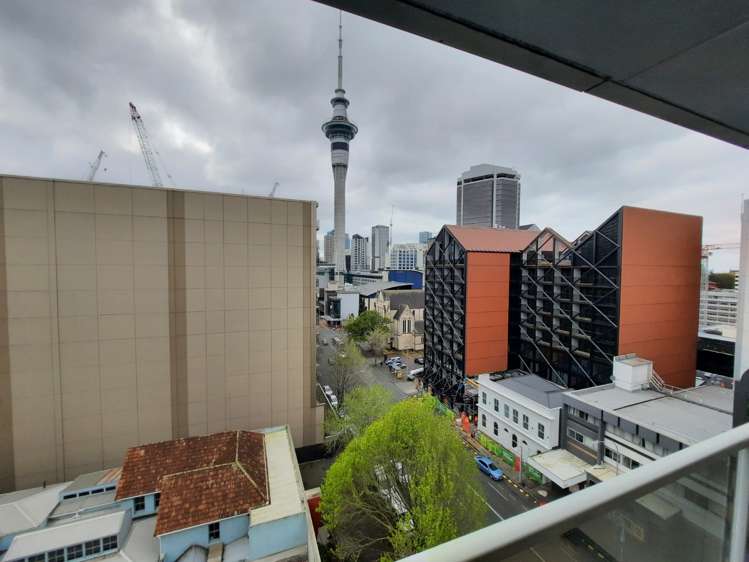 10o/147 Hobson Street Auckland Central_9