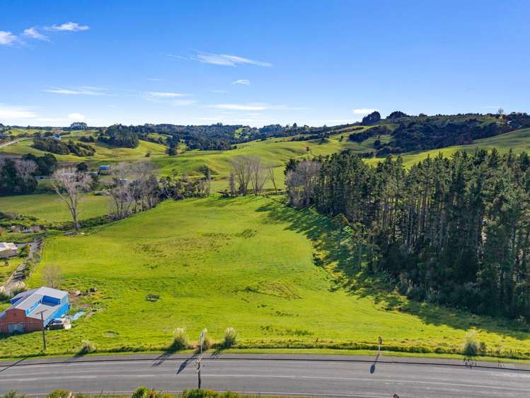 1972 Paparoa Valley Road Paparoa_8