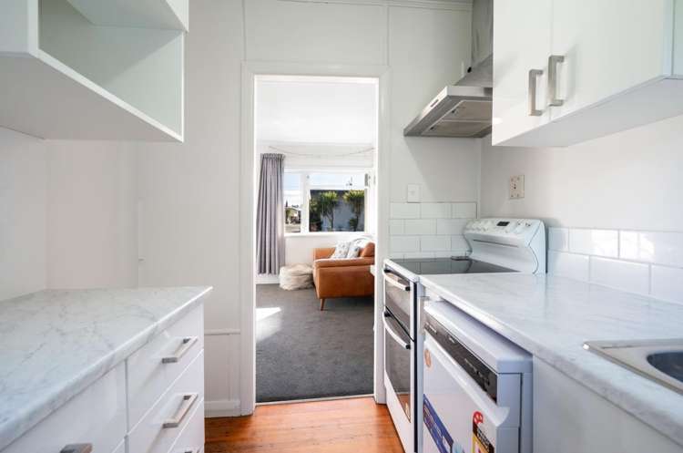  15 Centennial Road Tāhunanui_2