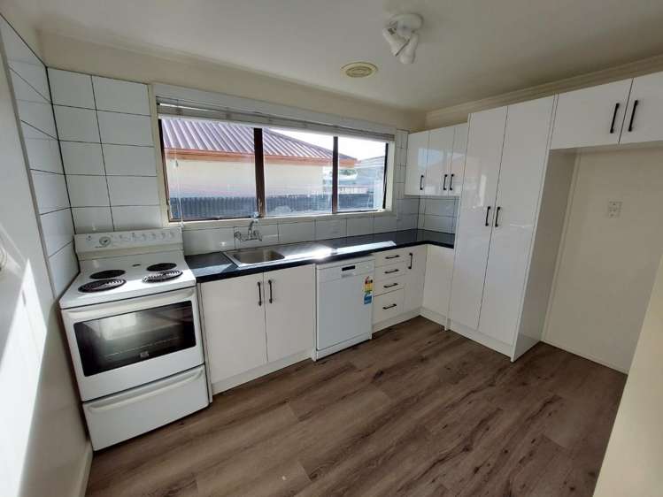209 Botanical Road Takaro_1