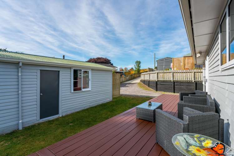 2/118 Gillies Avenue Taupo_11