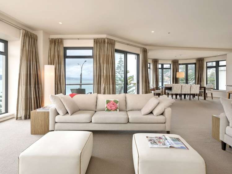 2a/172 Oriental Parade Oriental Bay_4