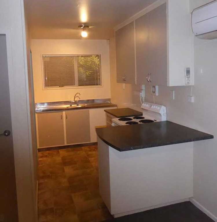 2/21 Huxley Street Sydenham_3