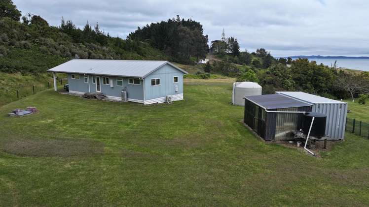 11 Spicer Road Cable Bay_30