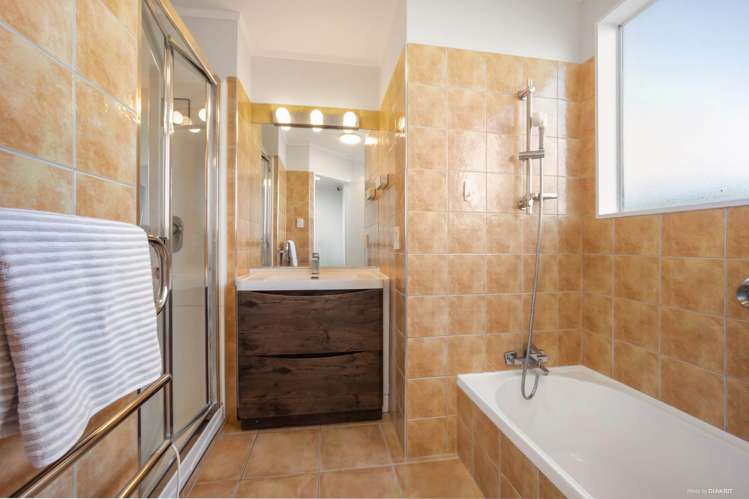 205 Luckens Road West Harbour_16