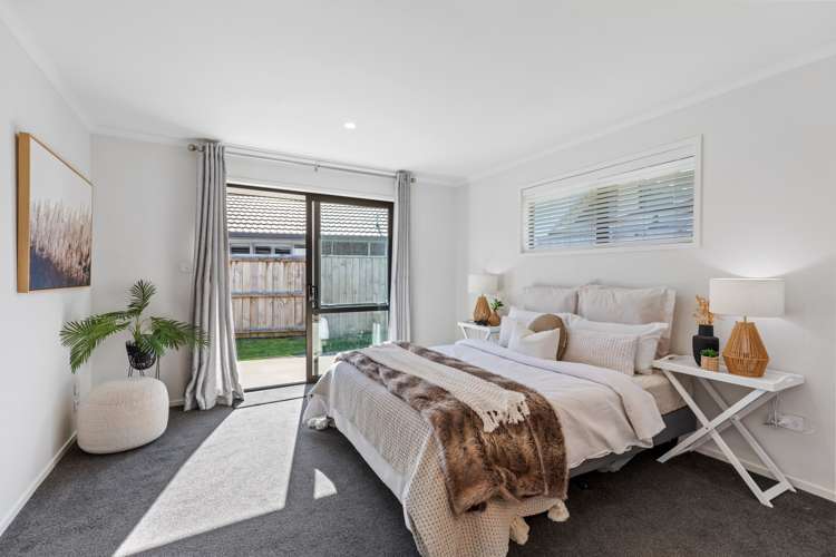 118 Whakaturou Crescent Pyes Pa_11