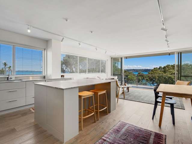 4/57 Sarsfield Street 1685_2