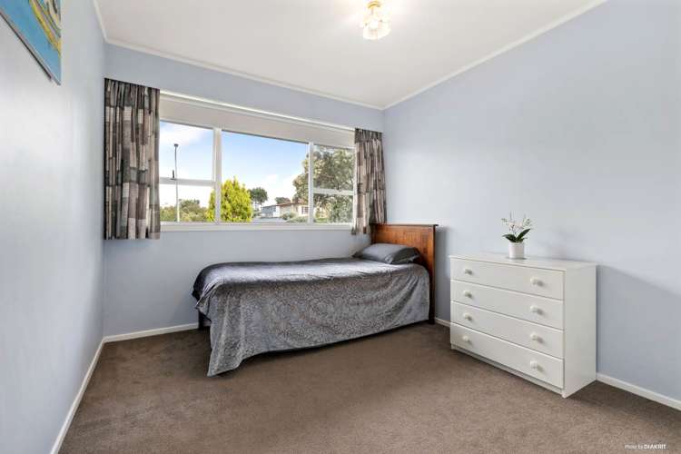 24 Howe Street Howick_11
