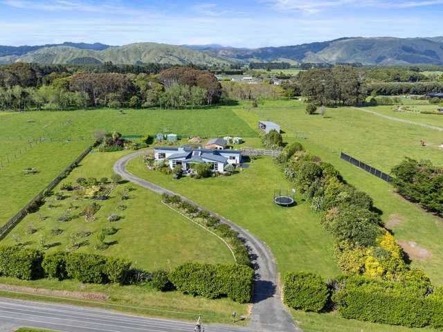 56 Harper Road Otaki_1