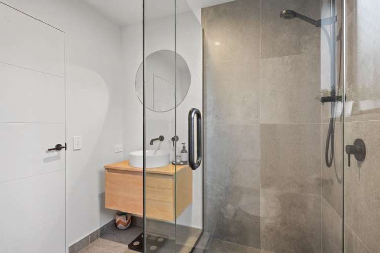 30a Allard Street Edgeware_13