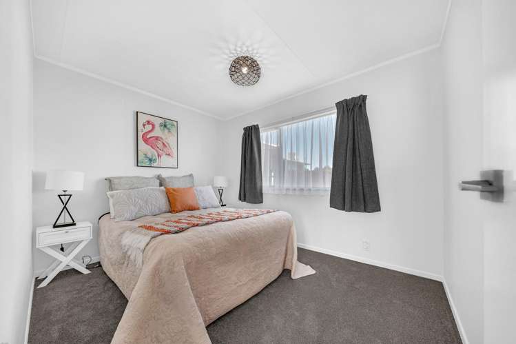 52 Friesian Drive Mangere_8
