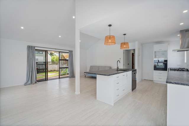 110 Kenwood Drive Matarangi_4