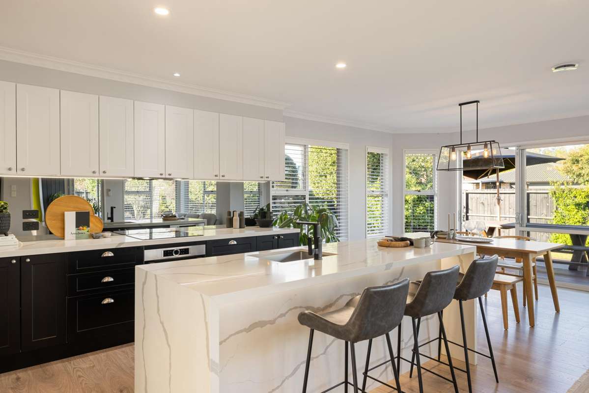 82 Williams Street_5