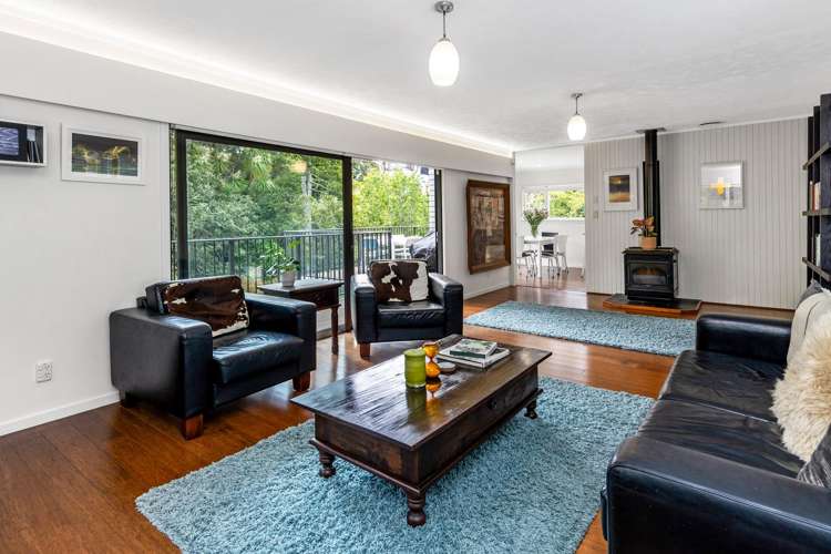 68 Woodfern Crescent Titirangi_8